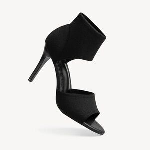 Newbella Black Retro Peep Toe Elegant Stiletto Heels Size 8.5